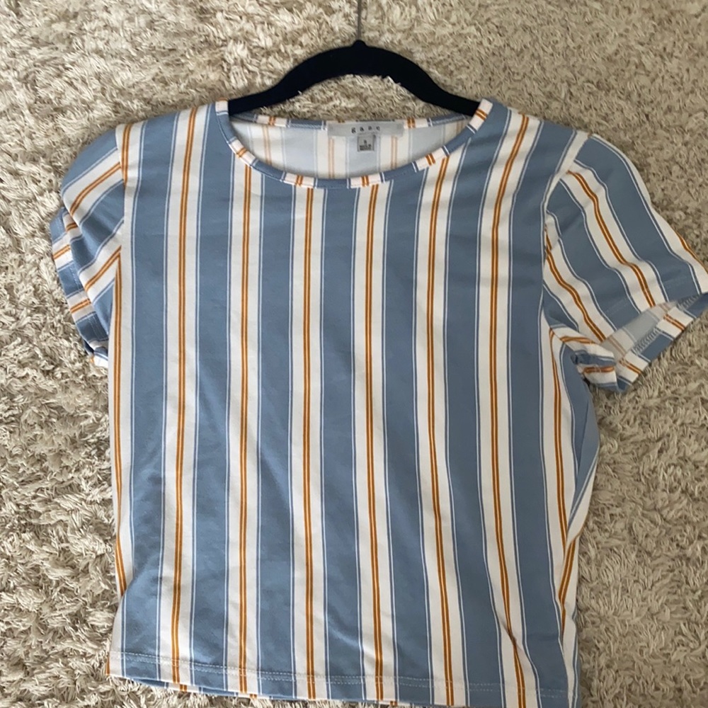 Cute beachy crop top